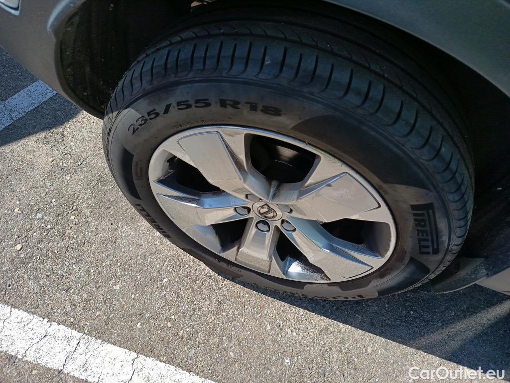  Volvo  XC 40 VOLVO XC40 / 2017 / 5P / todoterreno 1.5 T3 Business Plus Auto #34
