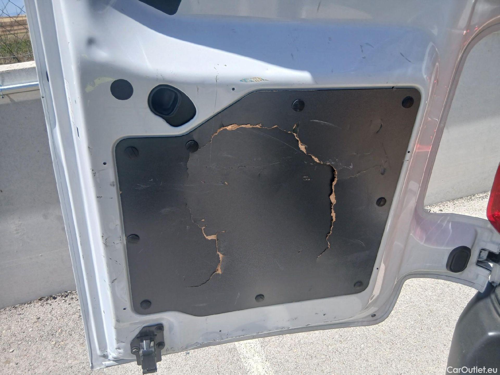  Citroen  Jumpy CITROEN  / 2016 / 4P / furgón Talla M BlueHDi 100 S&S 6v Control #2