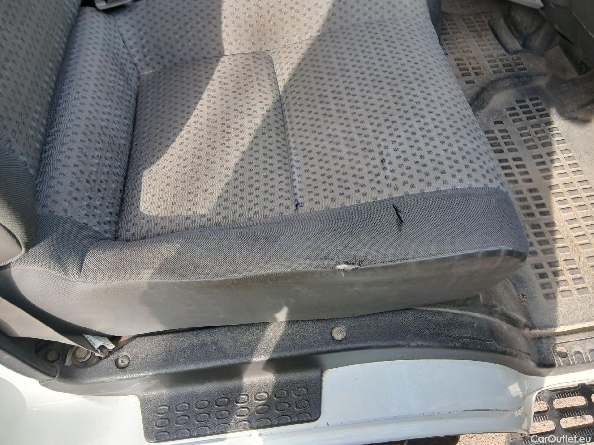  Nissan  Cabstar NISSAN  VU 2p 3G pickup 35.14/2 Básico Caja Volquete Alum Media #29