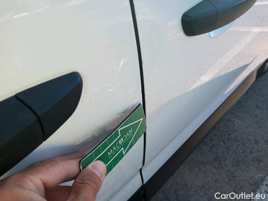 Citroen  Berlingo CITROEN  / 2018 / 3P / furgón derivado de turismo Talla M BlueHDi 100 CONTROL (AC2) #27