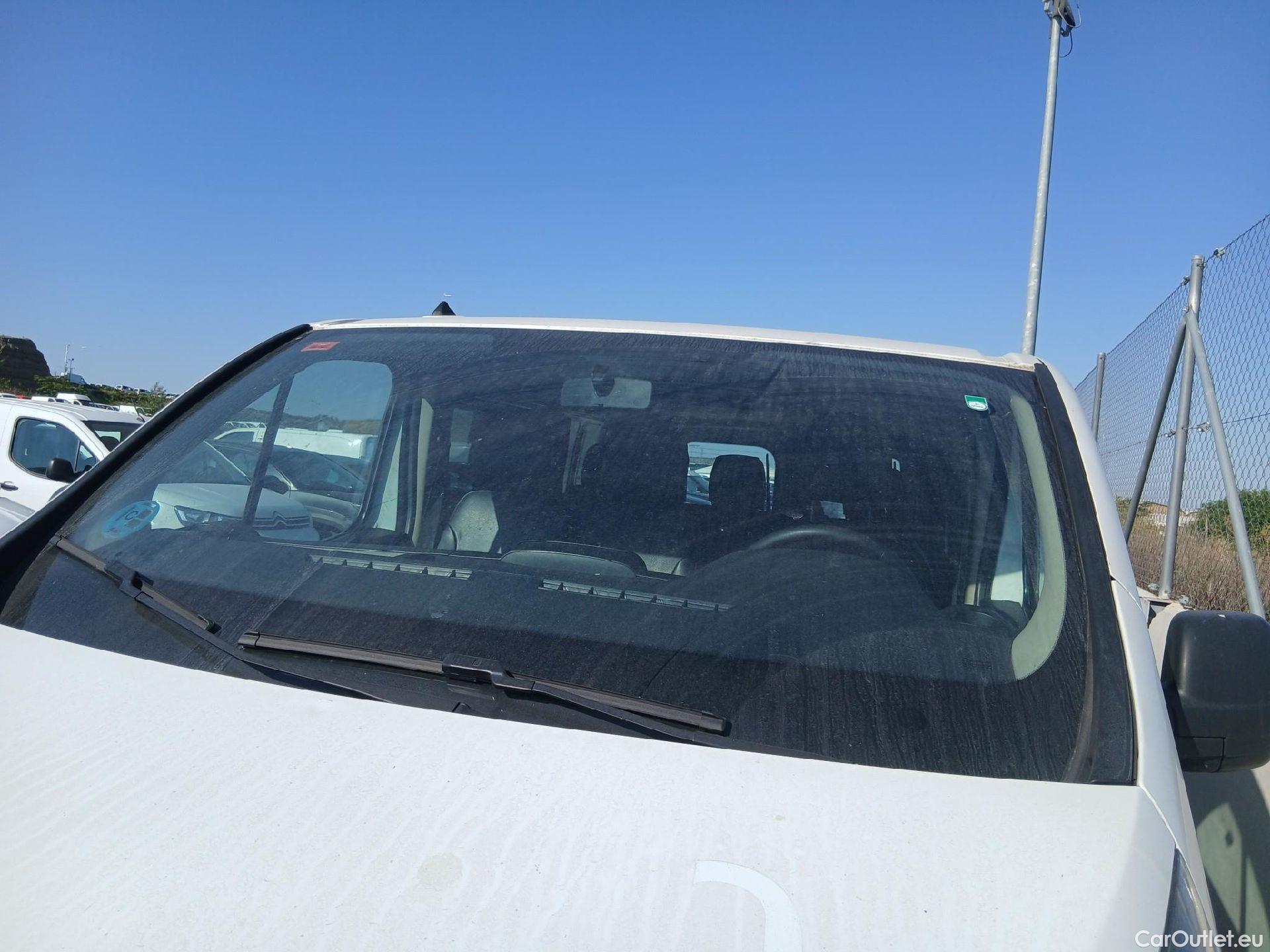  Nissan  NV300 NISSAN  / 2016 / 4P / combi Mixta 6 2.0dCi 88kW L2H1 1,2T Optima #20