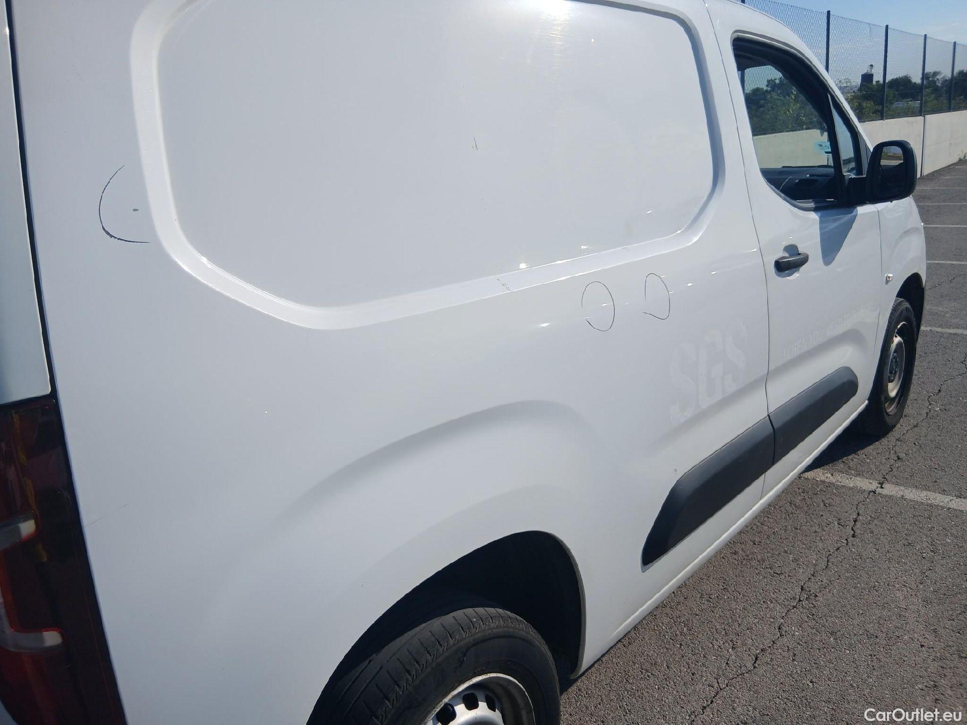  Citroen  Berlingo CITROEN  / 3P / Talla M BlueHDi 100 CV CONTROL #11