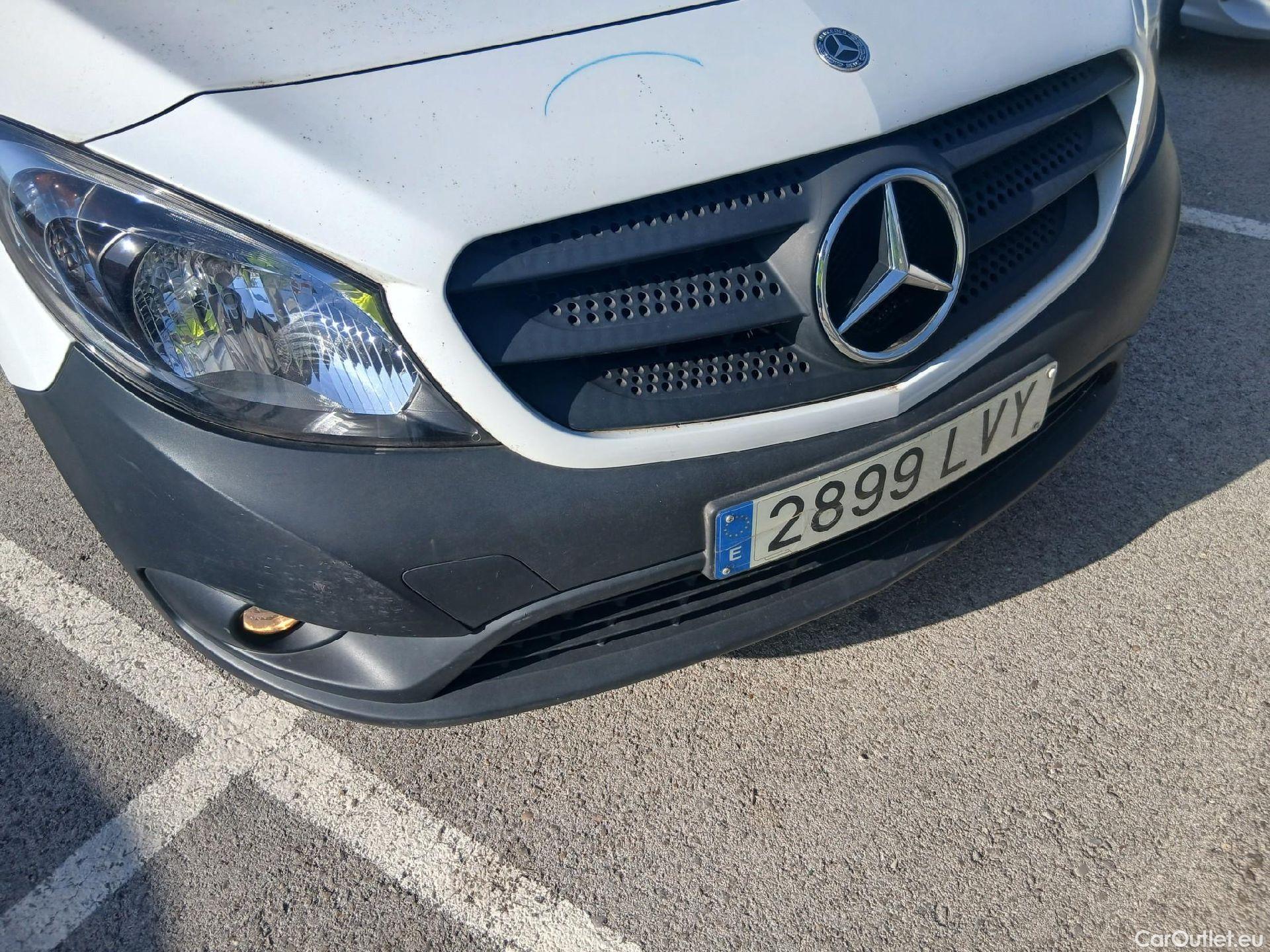  Mercedes  Citan MERCEDES-BENZ  109 CDI Furgón Largo 95 CV #4