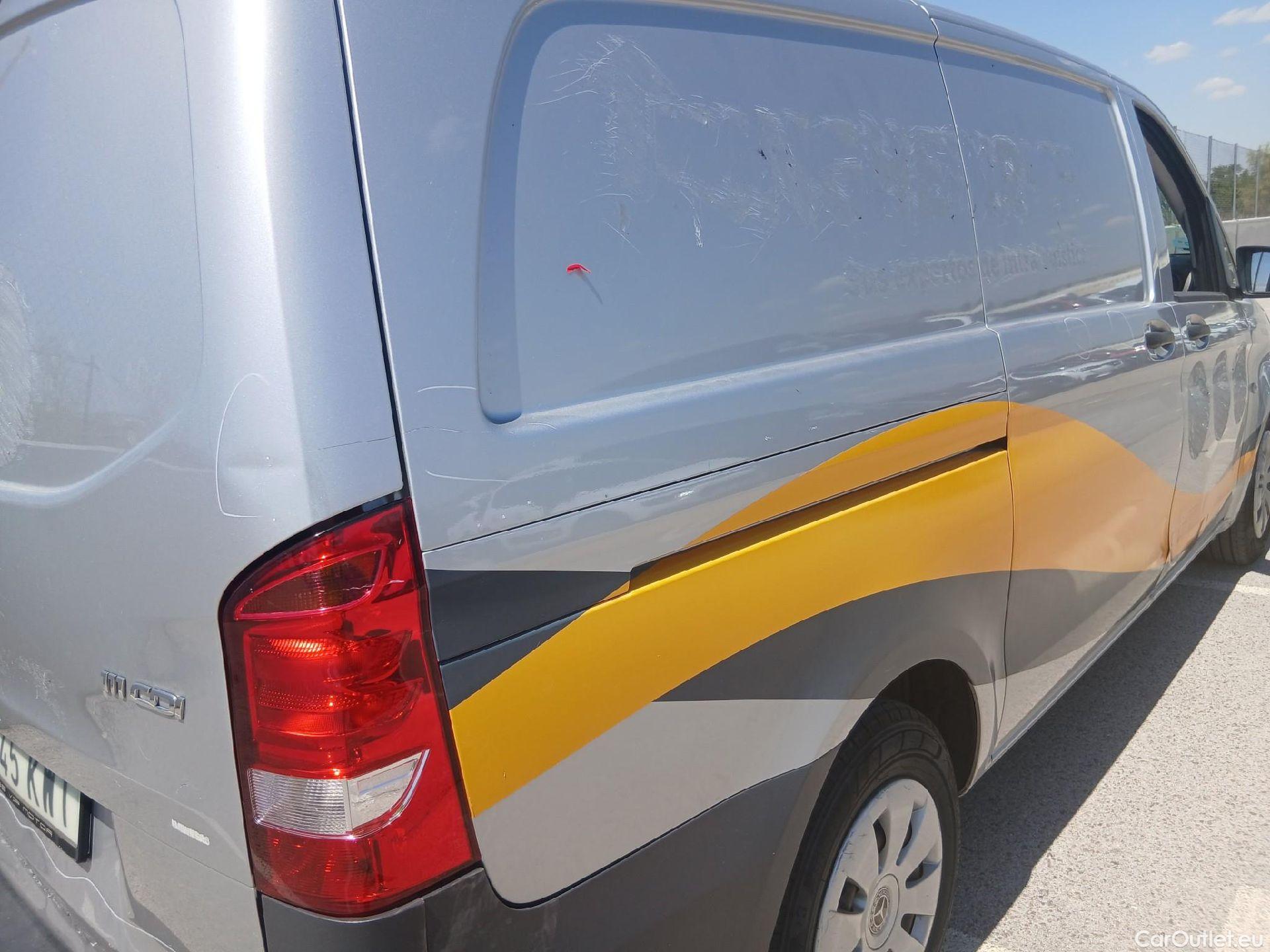  Mercedes  Vito MERCEDES-BENZ  111 CDI Larga 114 CV  #19