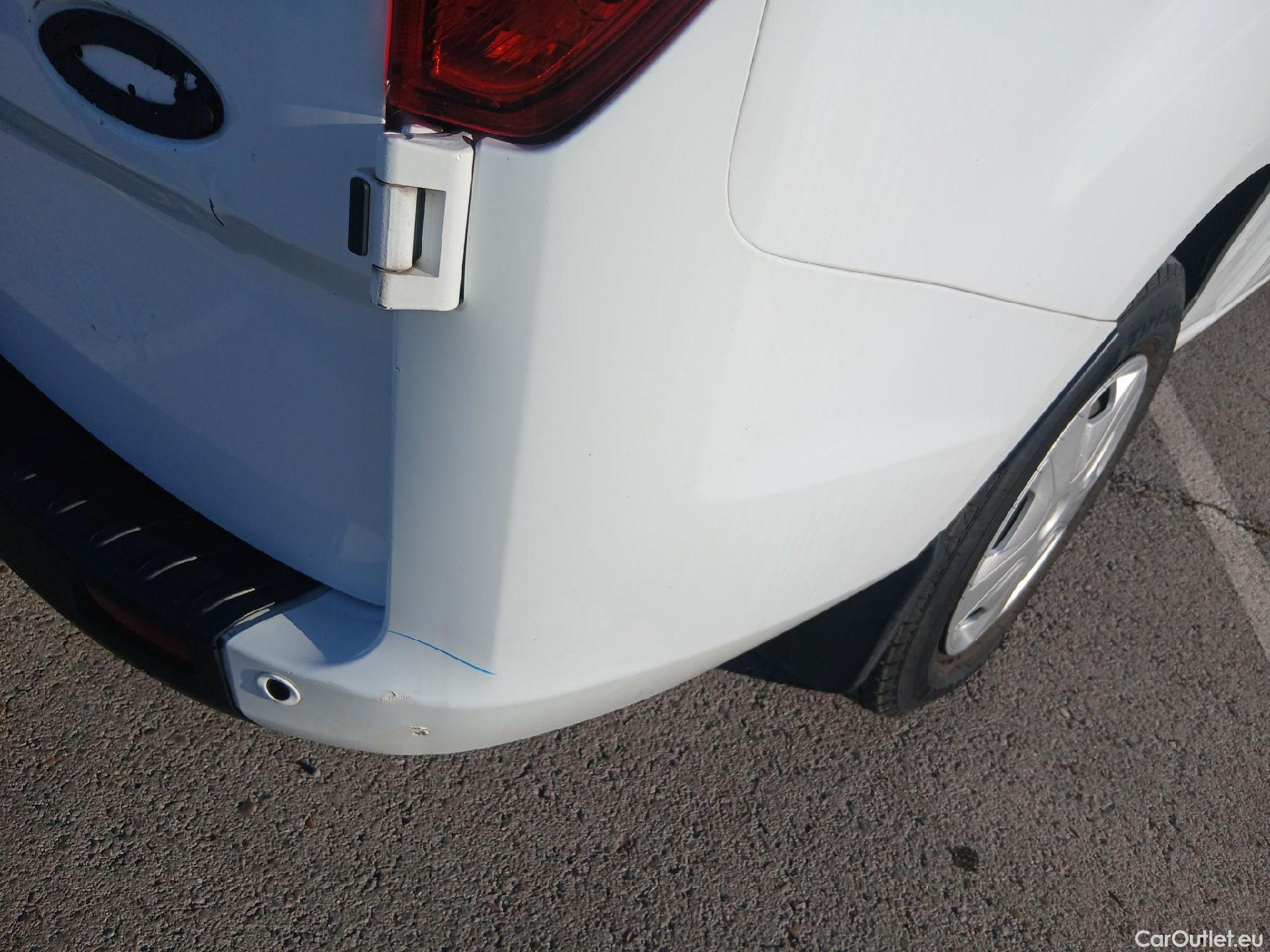  Ford  Transit FORD  Custom / 4P / 2.0 TDCI 130 CV 340 L2 MHEV Trend #32