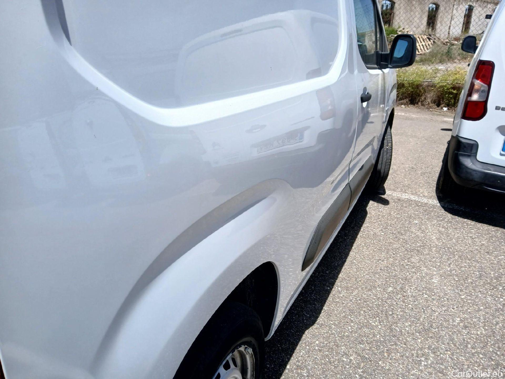  Opel  Combo OPEL  / 2018 / 3P / furgón derivado de turismo 1.5 TD S/S 75kW (100CV) Express L H1 650 #27