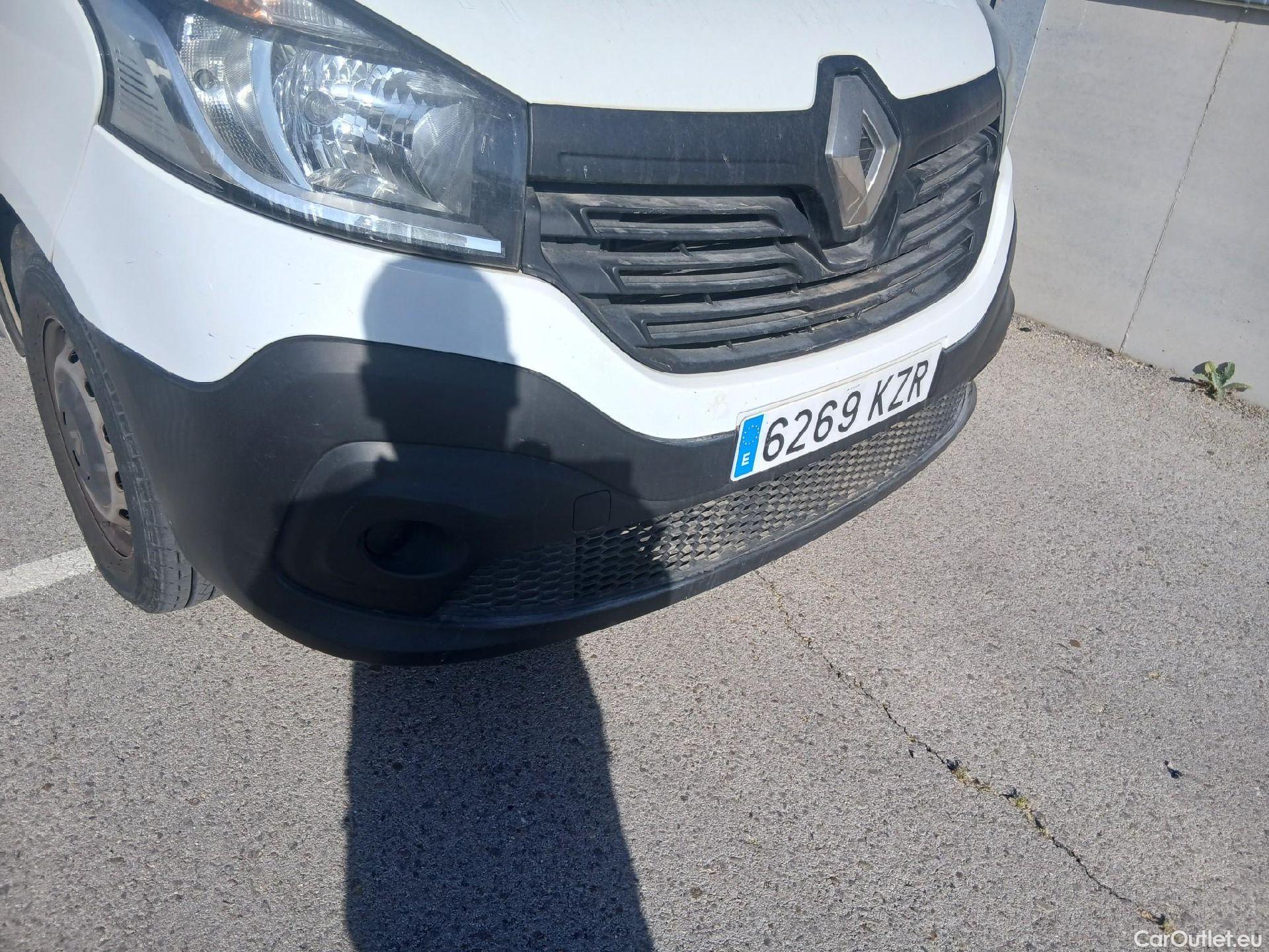  Renault  Trafic RENAULT  / 2014 / 4P / furgón Furgón 27 L1H1 Energy dCi 92kW TT #9