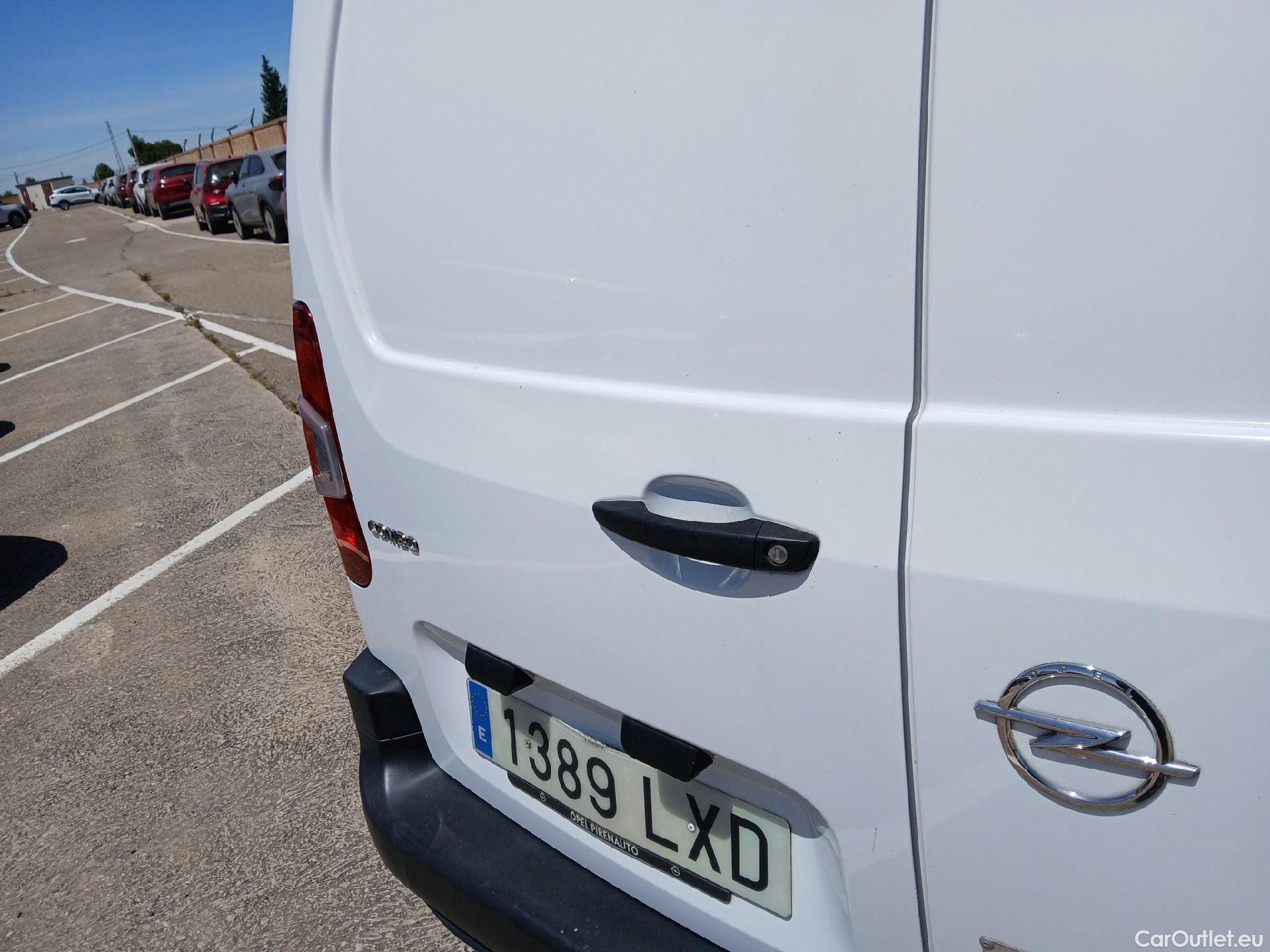  Opel  Combo OPEL  / 2018 / 3P / furgón derivado de turismo 1.5 TD S/S 75kW (100CV) Express L H1 650 #26