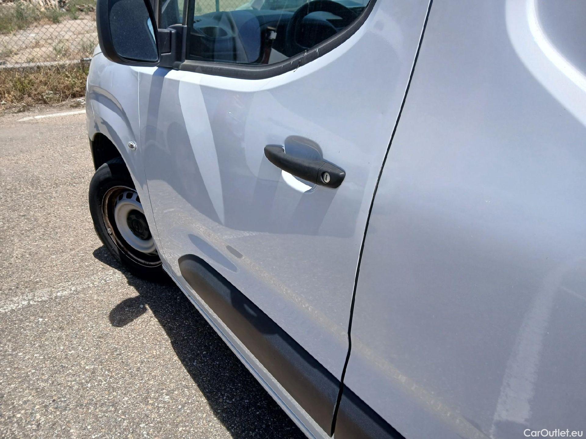  Opel  Combo OPEL  / 2018 / 3P / furgón derivado de turismo 1.5 TD S/S 75kW (100CV) Express L H1 650 #14