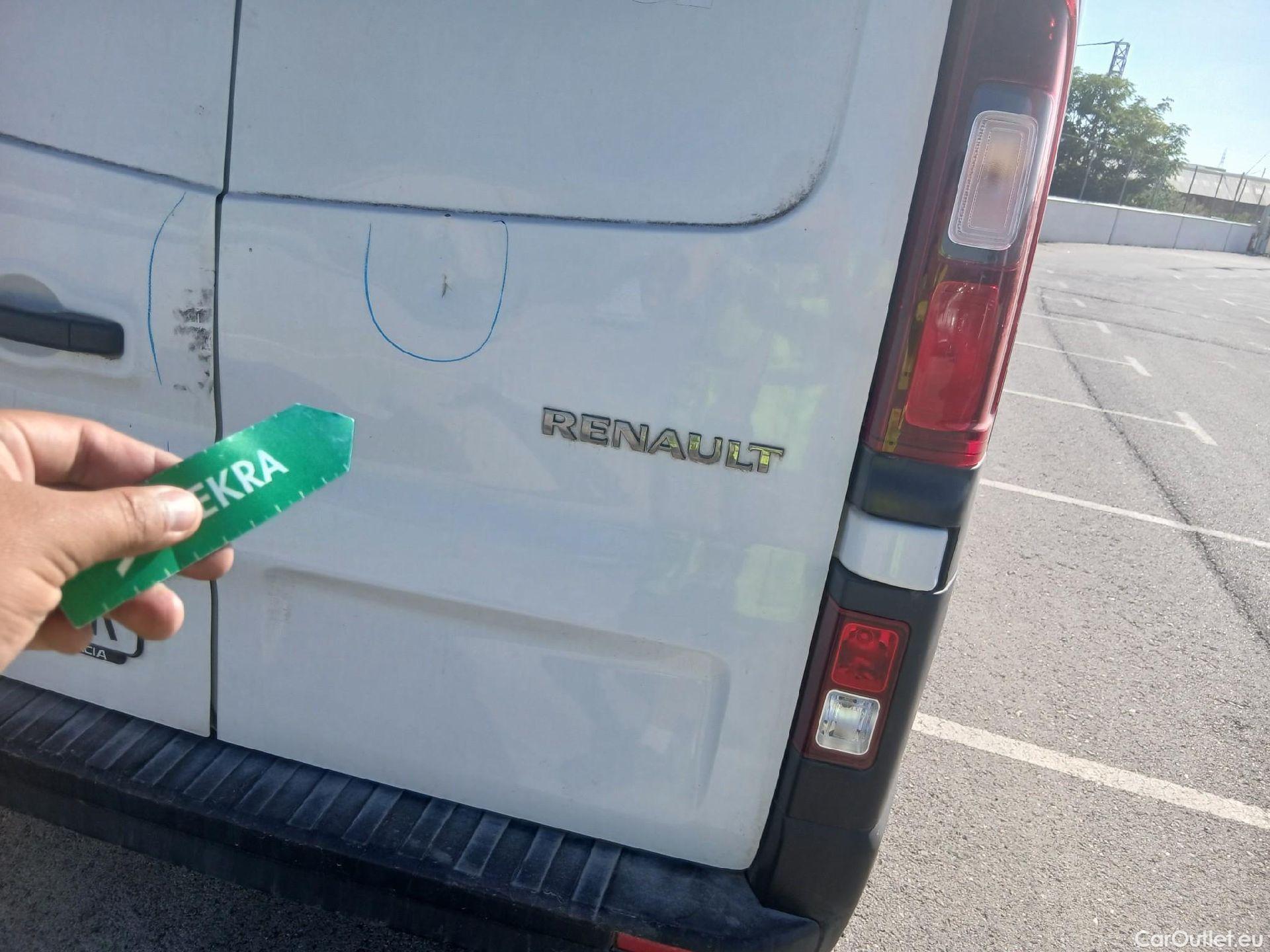  Renault  Trafic RENAULT  / 2014 / 4P / furgón Furgón 27 L1H1 Energy dCi 92kW TT #28