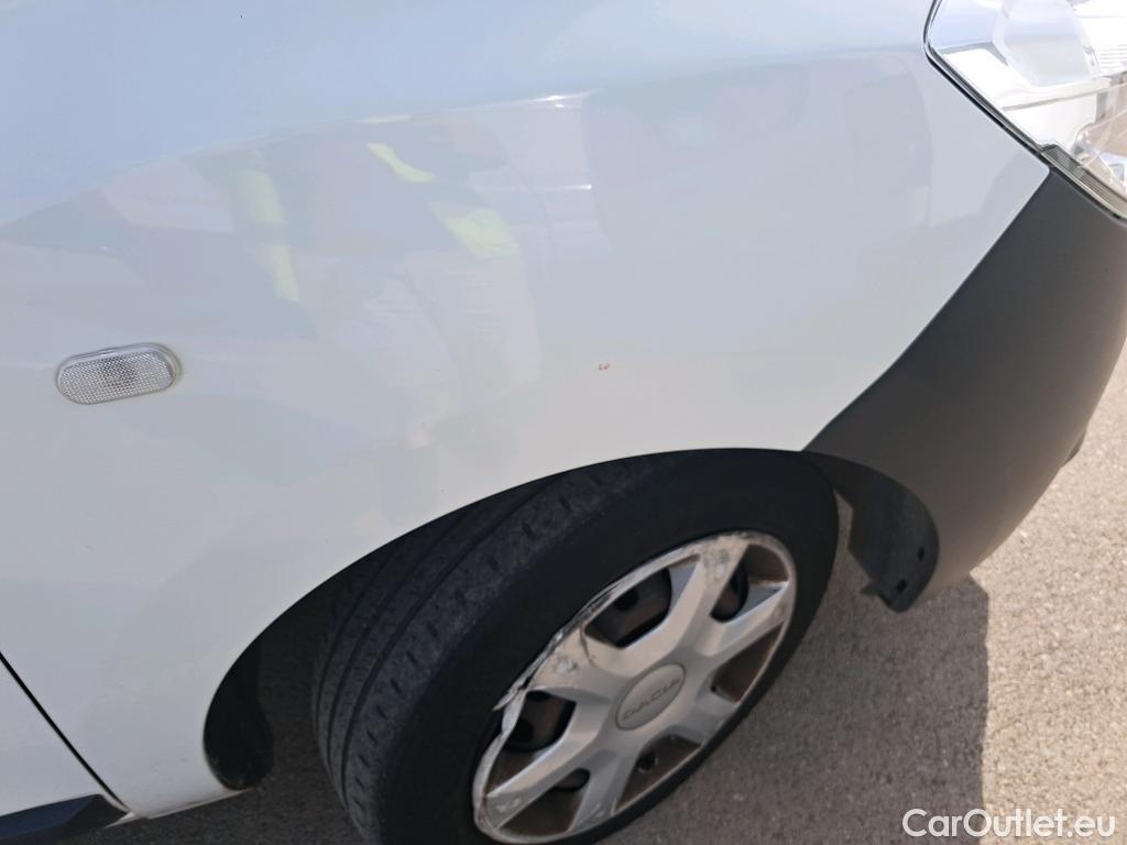  Dacia  Dokker DACIA  / 2013 / 4P / monovolumen compacto Essential Blue dCi 70kW (95CV) - 18 #49
