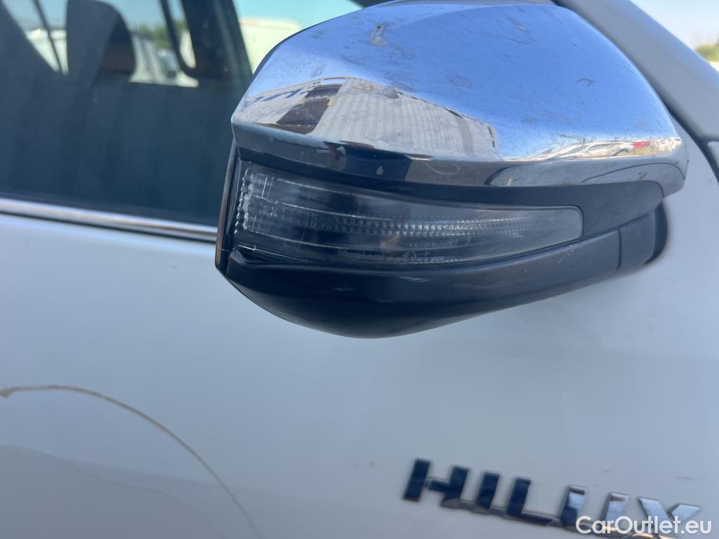  Toyota  Hilux TOYOTA  / 2020 / 4P / pickup 2.8 D-4D 150kW (204CV) Cabina Doble VX #31