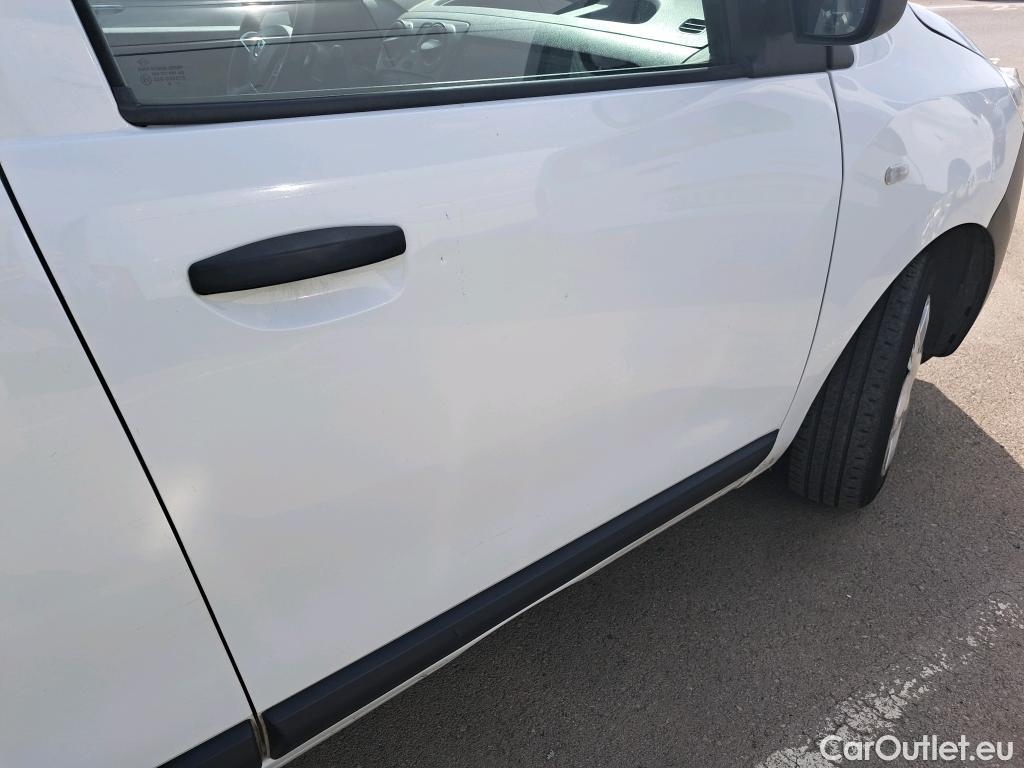  Dacia  Dokker DACIA  / 2013 / 4P / monovolumen compacto Essential Blue dCi 70kW (95CV) - 18 #18