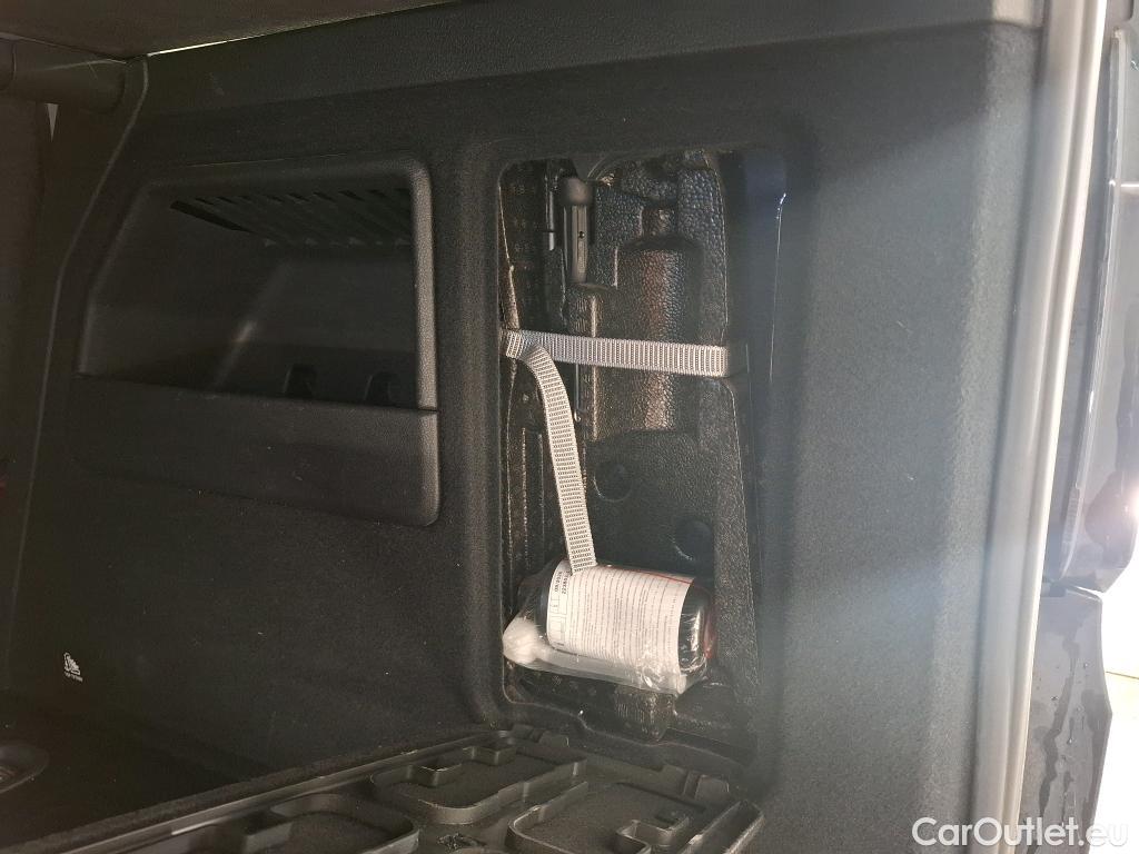  Ford  Tourneo  Connect Titanium 2.0 EcoBlue 120CV BVM6 E6d #28