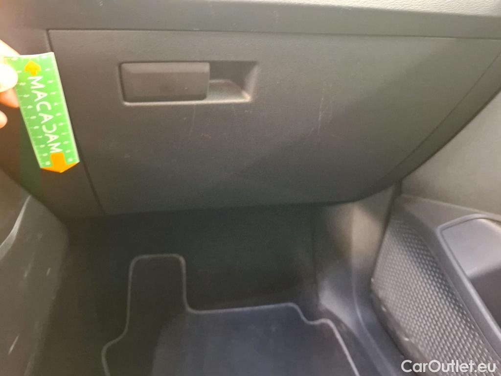  Ford  Tourneo  Connect Titanium 2.0 EcoBlue 120CV BVM6 E6d #19