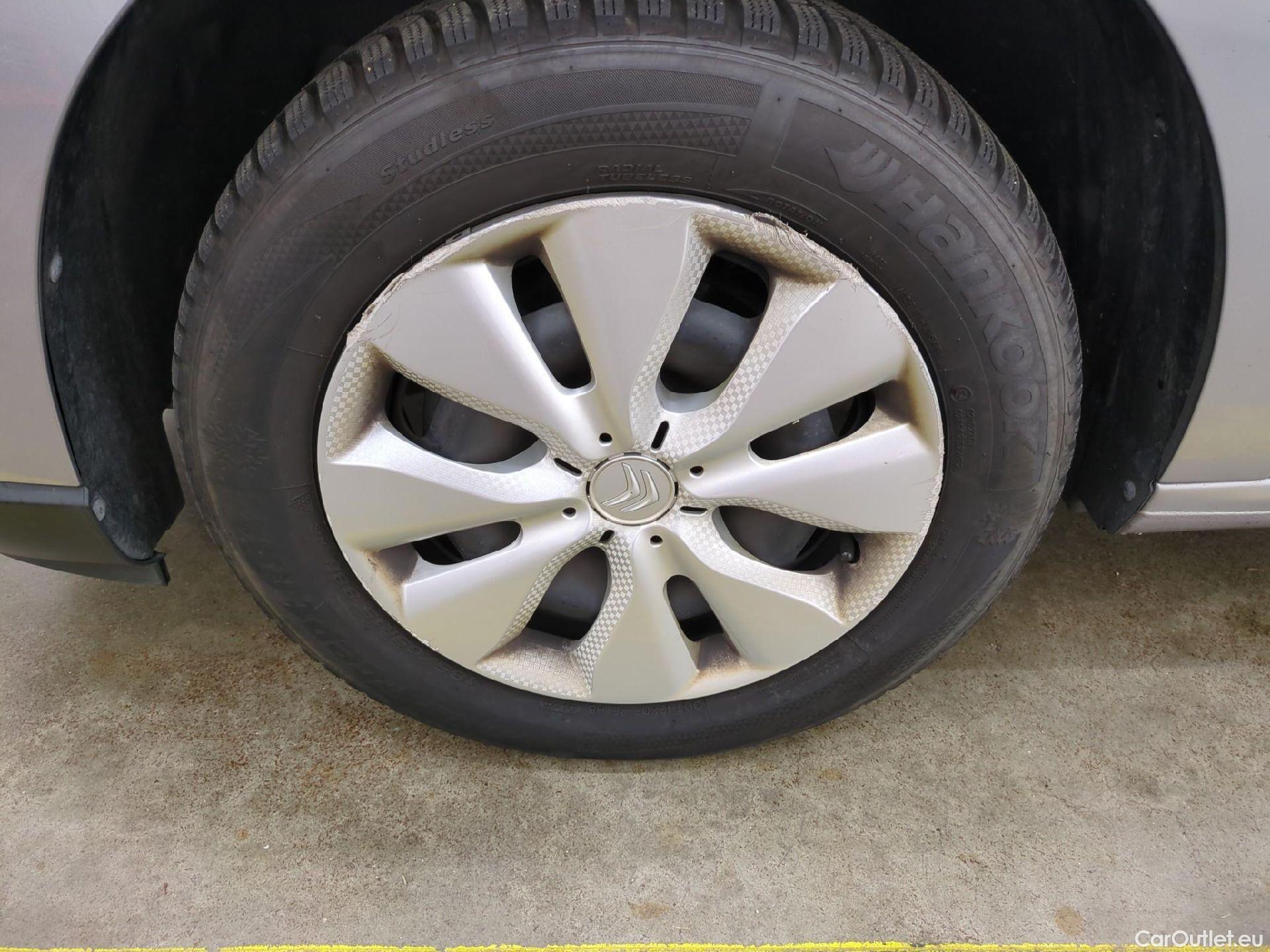  Citroen  C3  Feel Business 1.5 BlueHDI 100CV BVM6 E6d #1