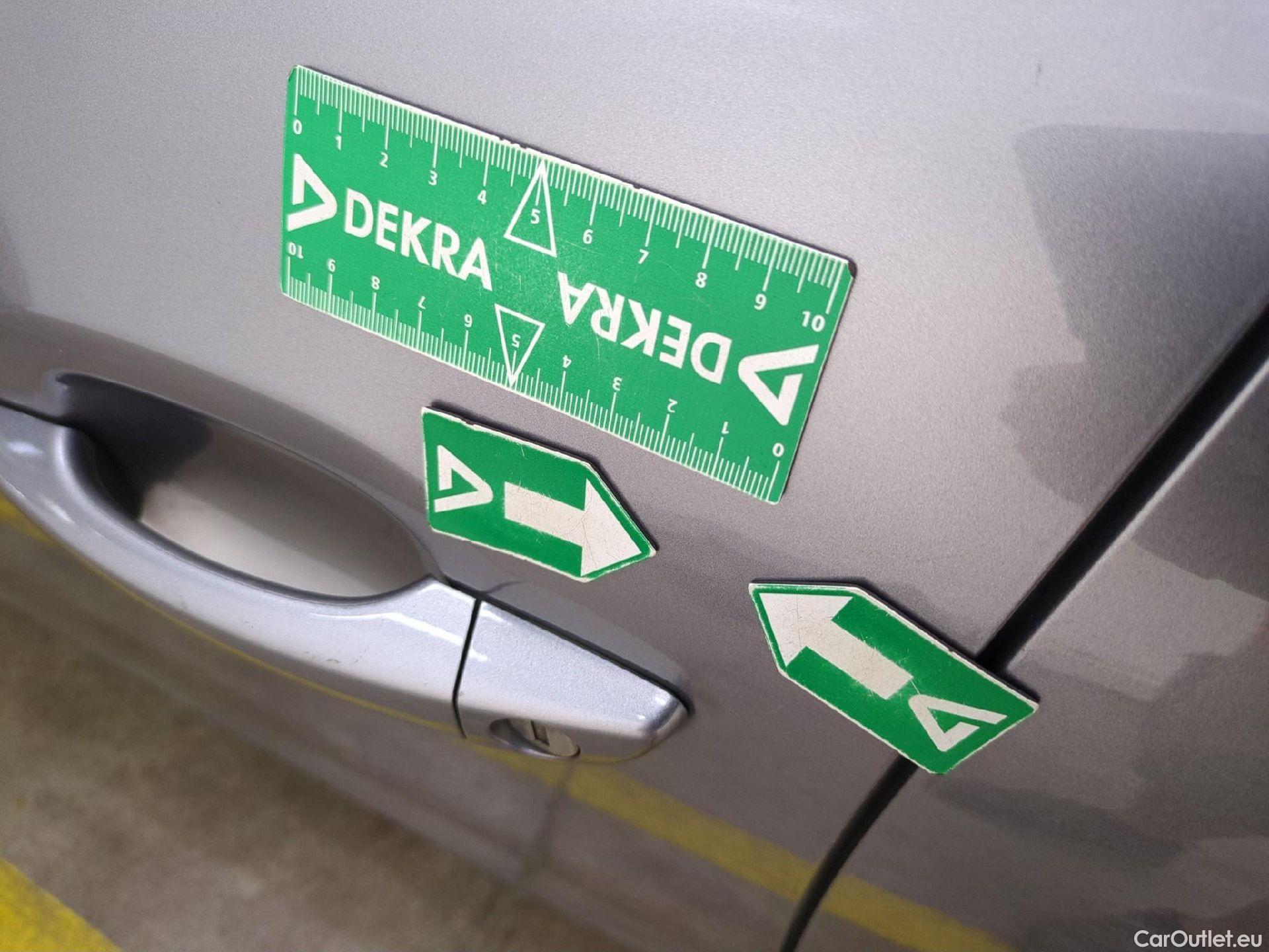  Citroen  C3  Feel Business 1.5 BlueHDI 100CV BVM6 E6d #38