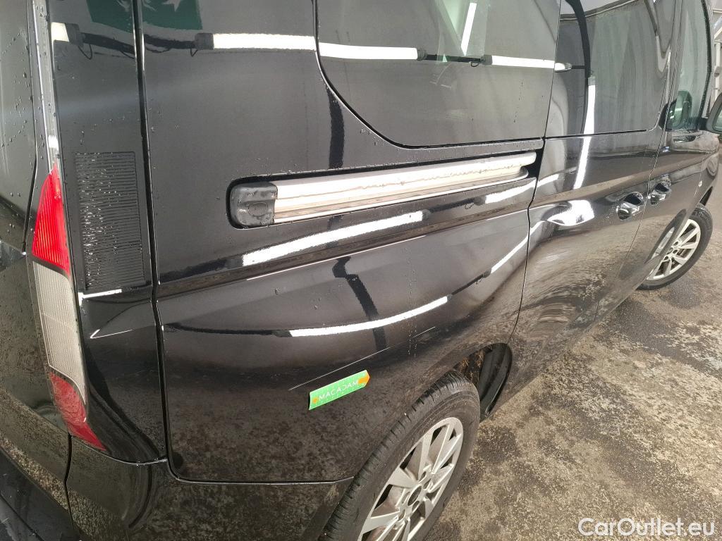  Ford  Tourneo  Connect Titanium 2.0 EcoBlue 120CV BVM6 E6d #3