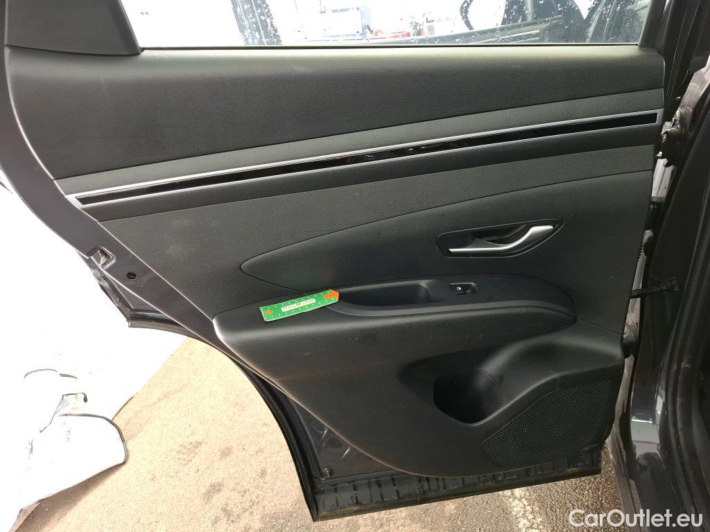  Hyundai  Tucson  Business Hybrid 2WD 1.6 T-GDI 230CV BVA6 E6d #28
