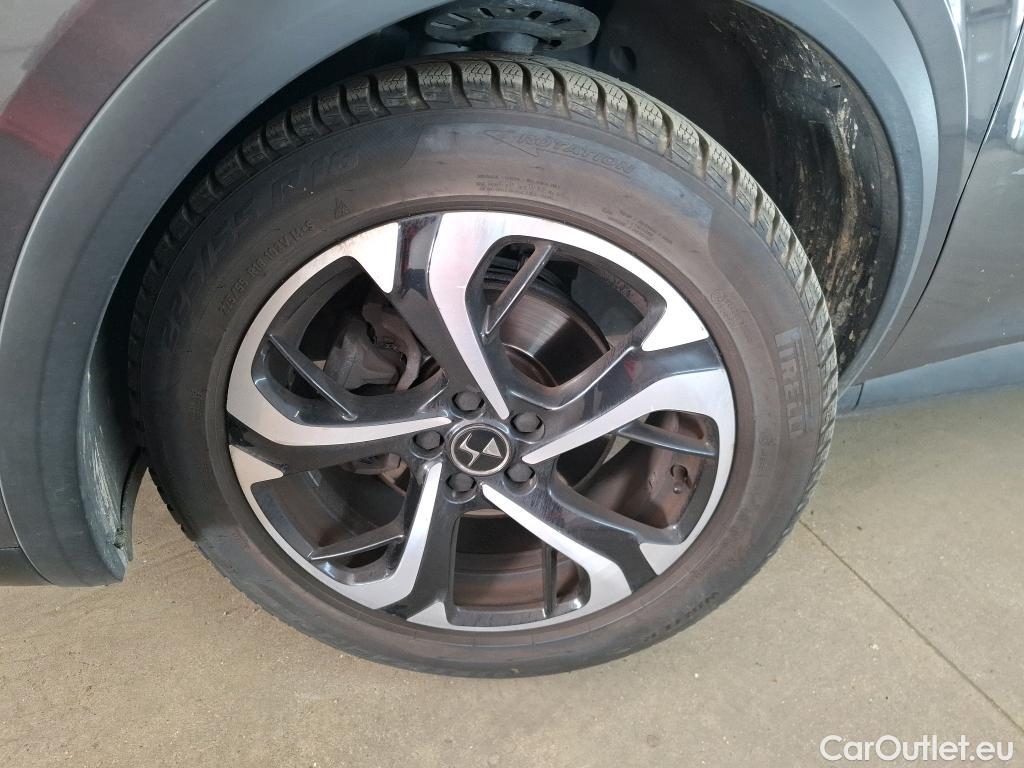  DS  DS7 7 Crossback Bastille 1.5 BlueHDi 130CV BVA8 E6d #26