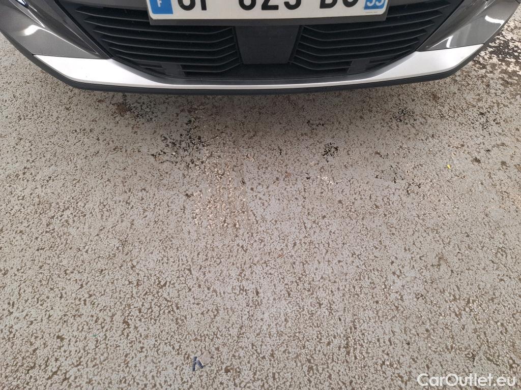  Peugeot  2008  Allure Pack 1.5 HDi 130CV BVA8 E6d #23
