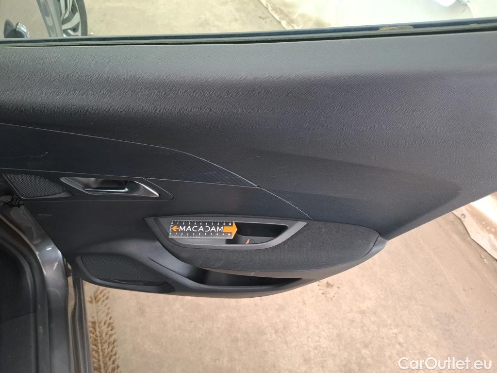  Peugeot  2008  Active Business 1.5 HDi 130CV BVA8 E6d #17