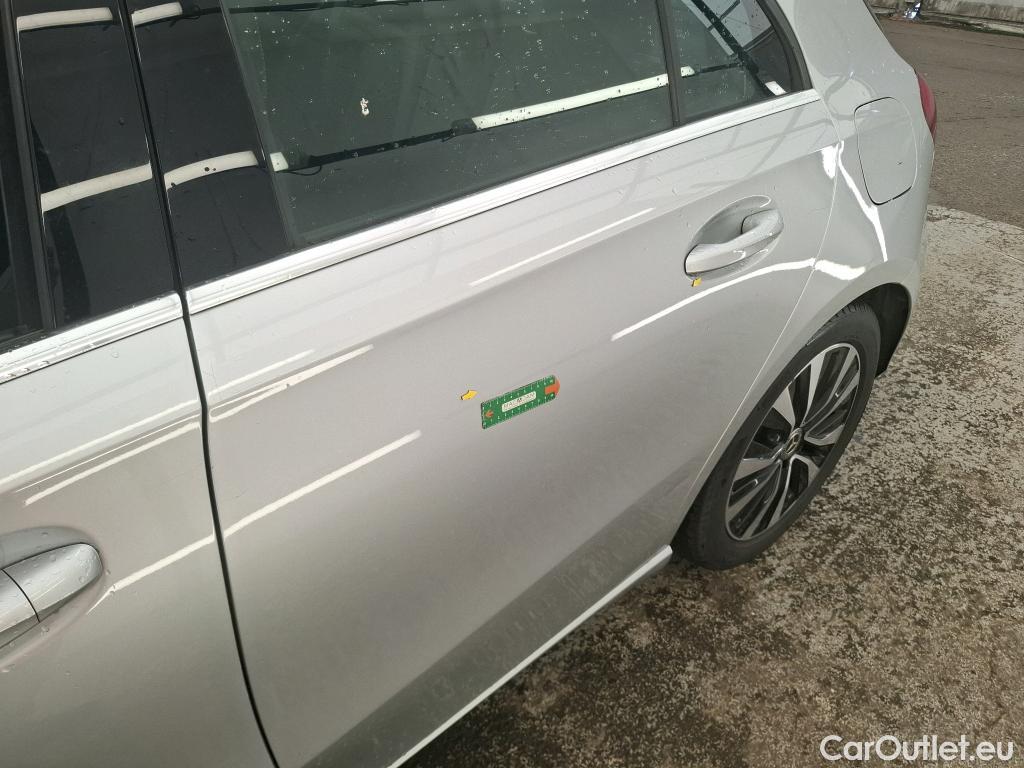  Mercedes  A-Klasse MERCEDES-BENZ Classe A Compact / 2018 / 5P / Berline A 200 d Business Line 8G-DCT #4