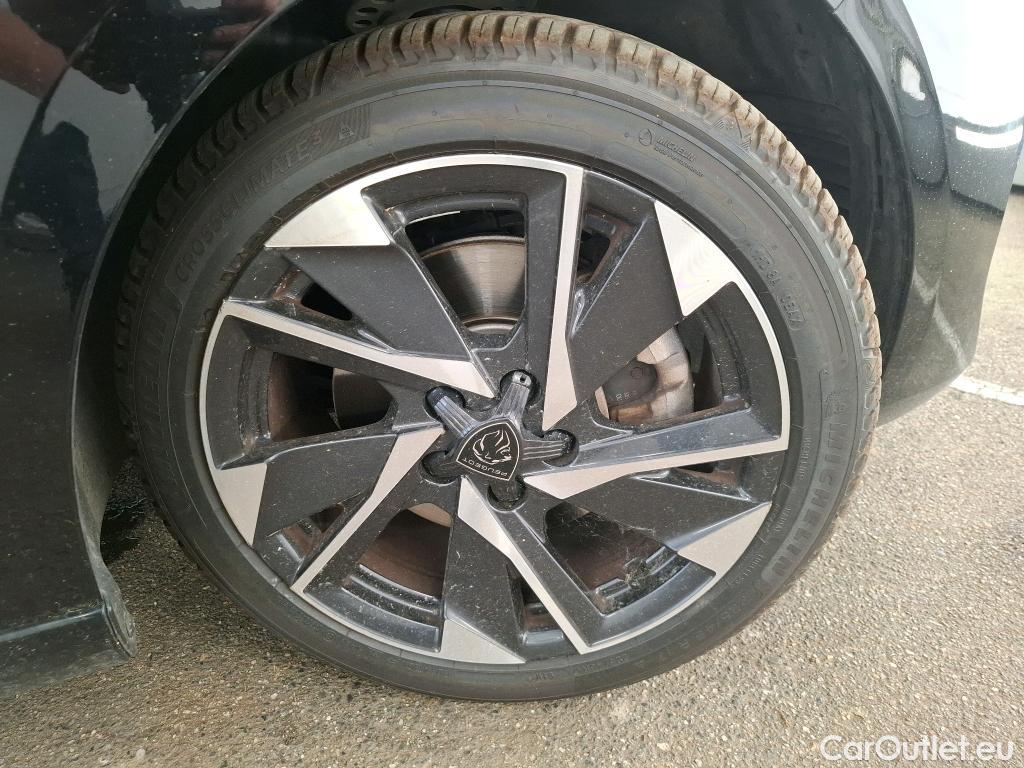  Peugeot  308  Allure Pack 1.5 HDi 130CV BVM6 E6d #61