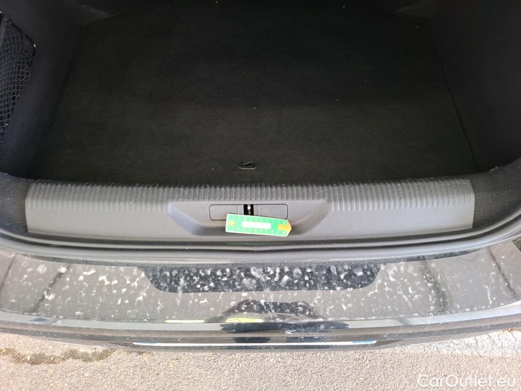  Peugeot  308  Allure Pack 1.5 HDi 130CV BVM6 E6d #98