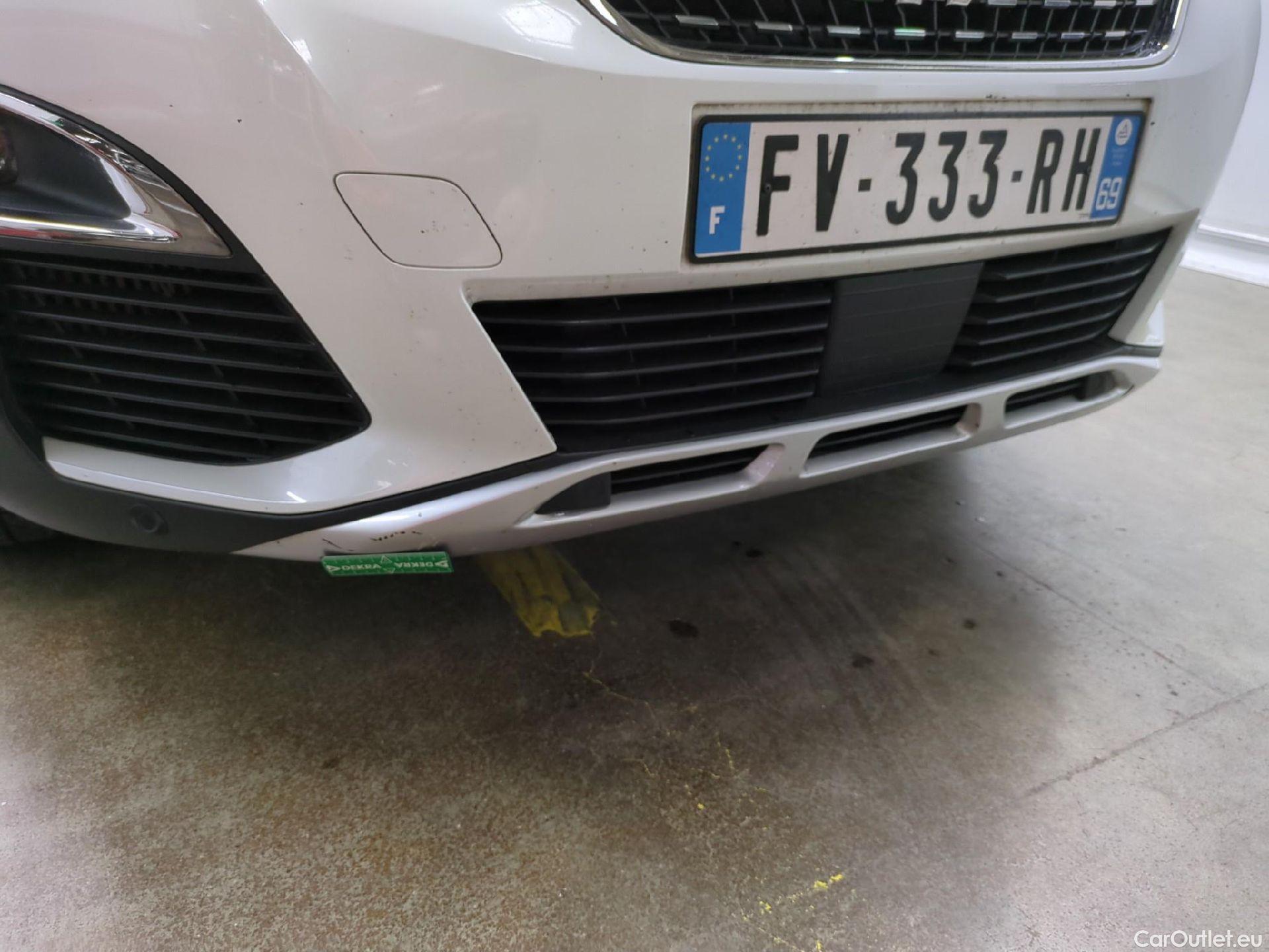  Peugeot  5008  Allure Business 1.5 HDi 130CV BVA8 E6d #19