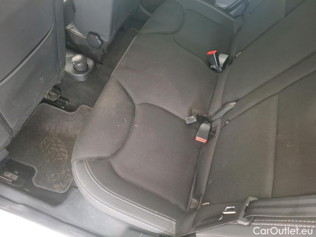  Renault  Clio  IV Business 0.9 TCe 90CV BVM5 E6 #22