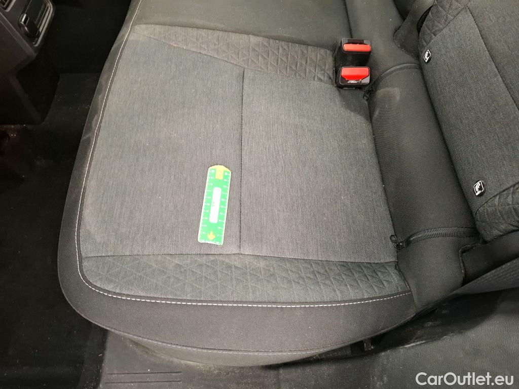  Renault  Captur  II Business 1.6 E-TECH Hybrid 145CV BVA6 E6d #24