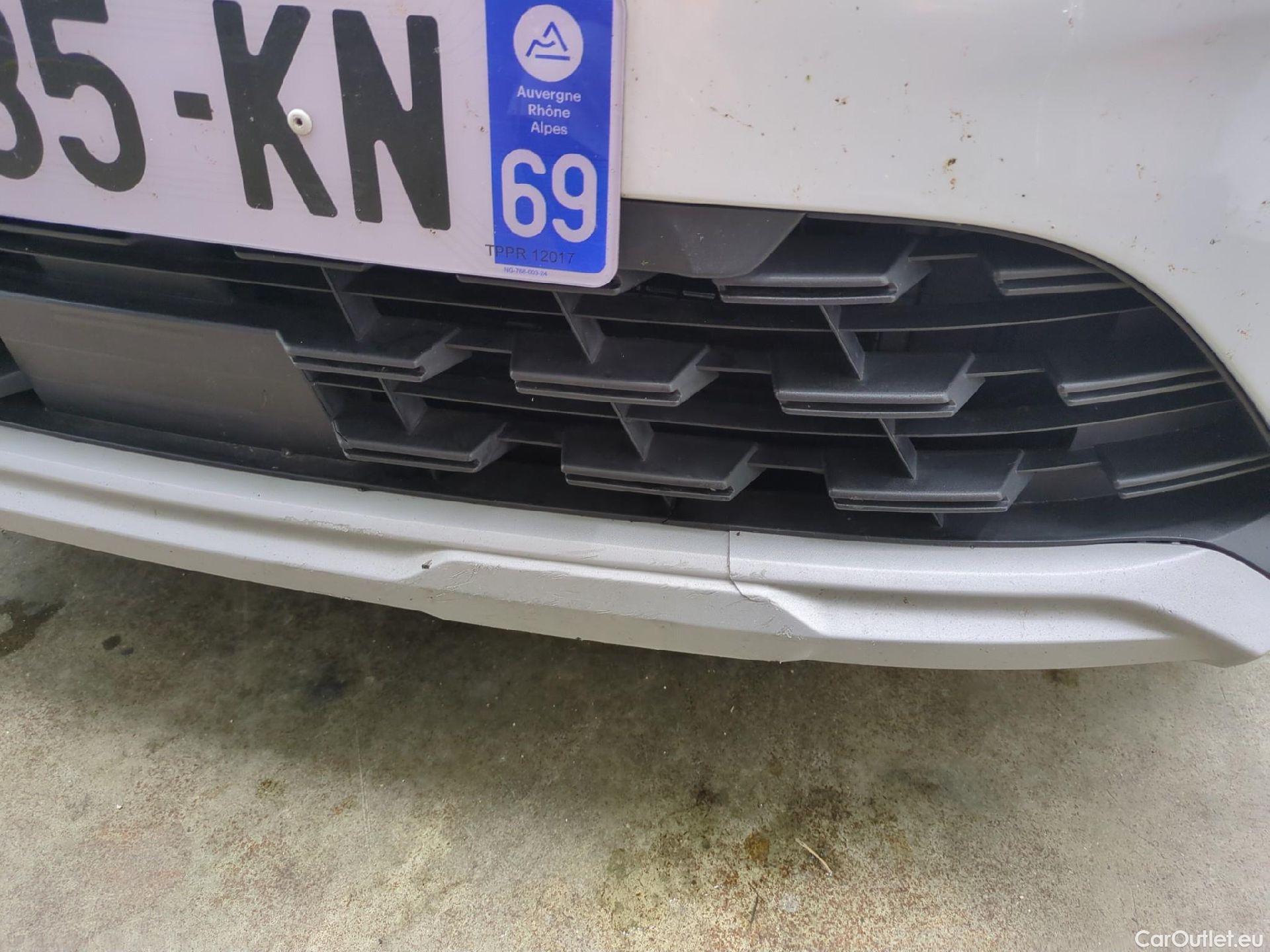 Renault  Captur  II Evolution 1.6 E-TECH Hybrid 145CV BVA6 E6d #21