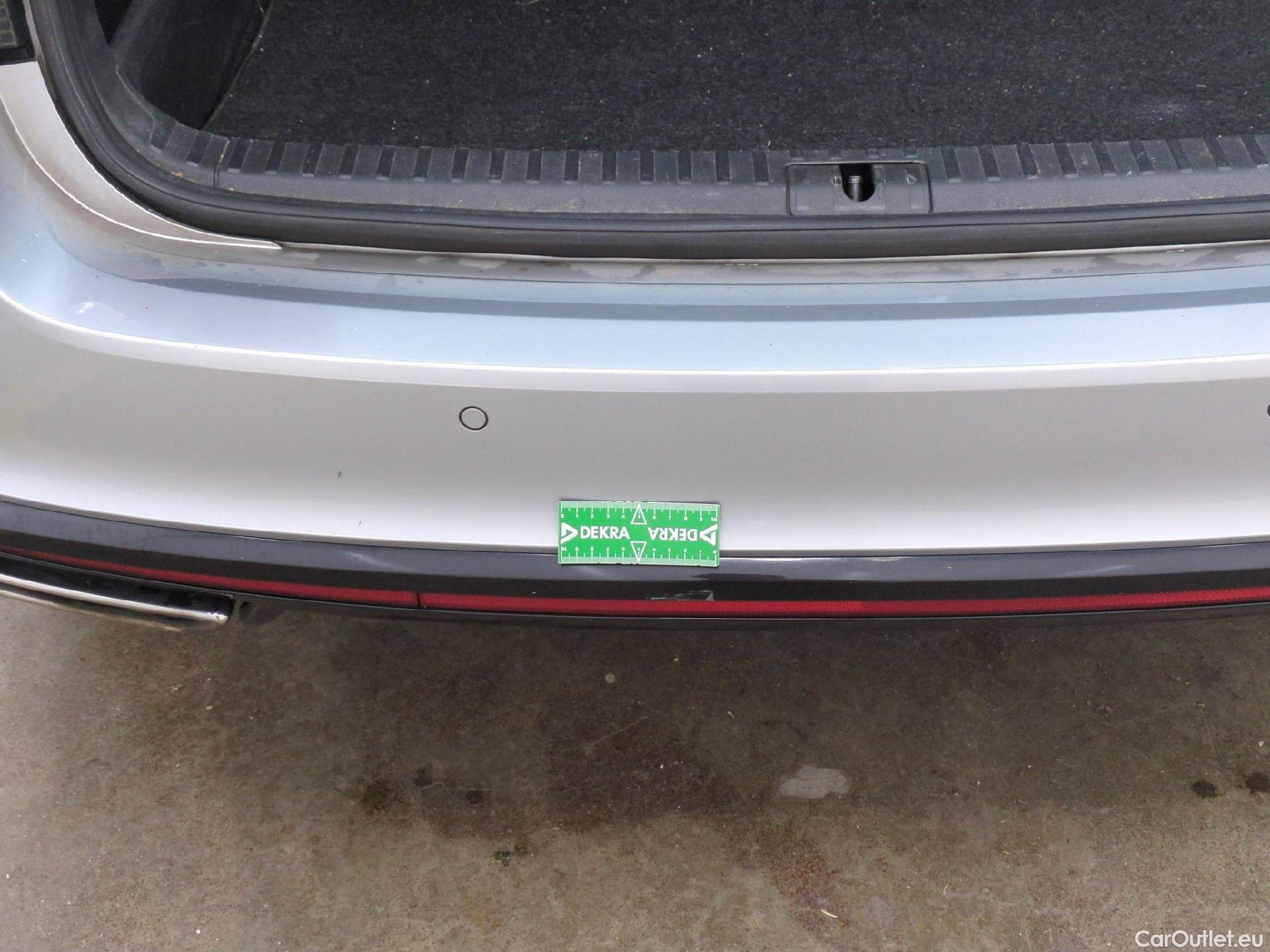  Skoda  Octavia  Break RS 2.0 TDI 200CV BVA7 E6d #23