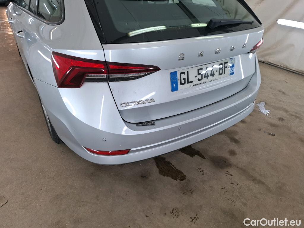  Skoda  Octavia  Break Ambition 2.0 TDI 115CV BVA7 E6d #12