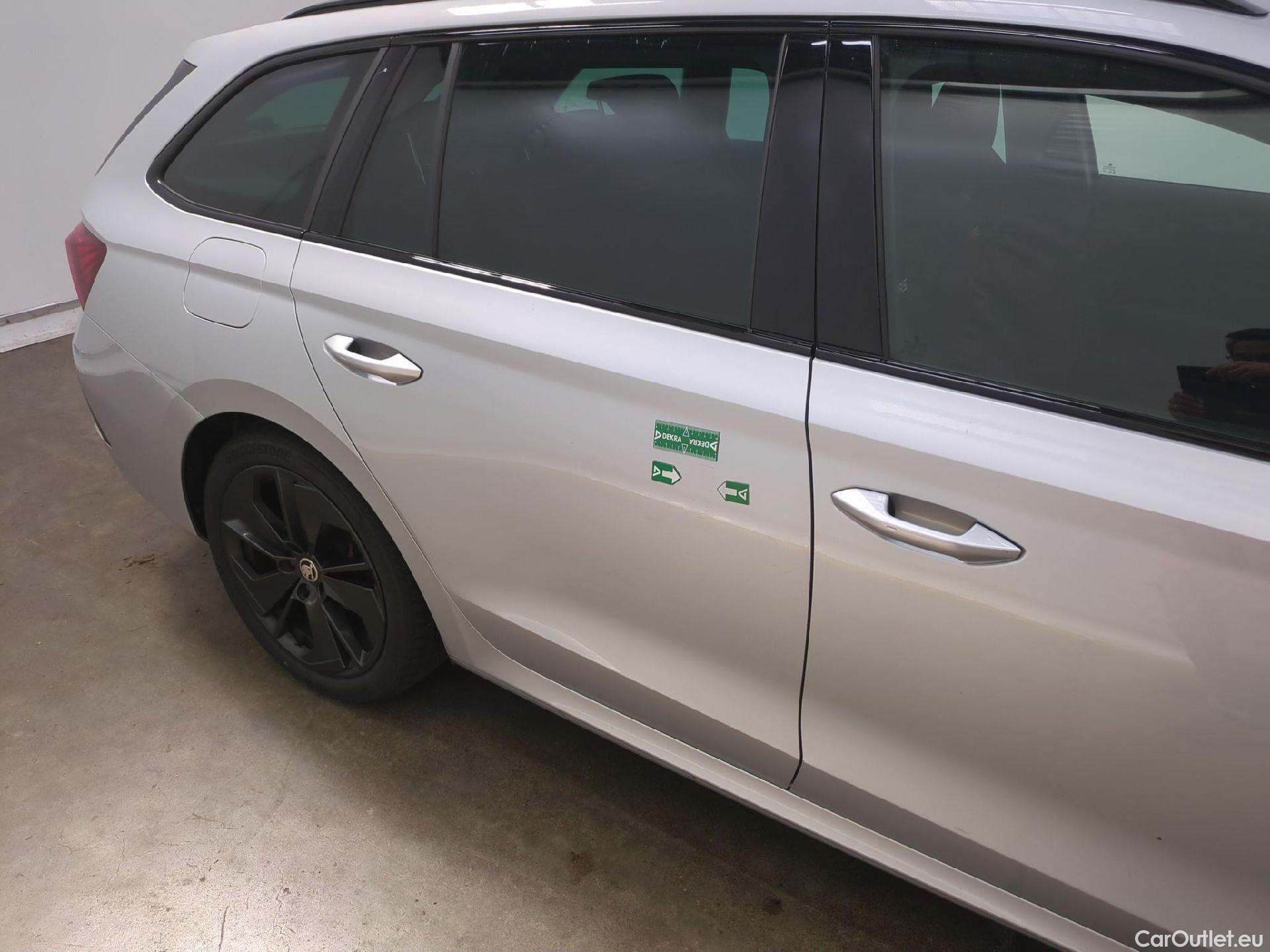  Skoda  Octavia  Break RS 2.0 TDI 200CV BVA7 E6d #25