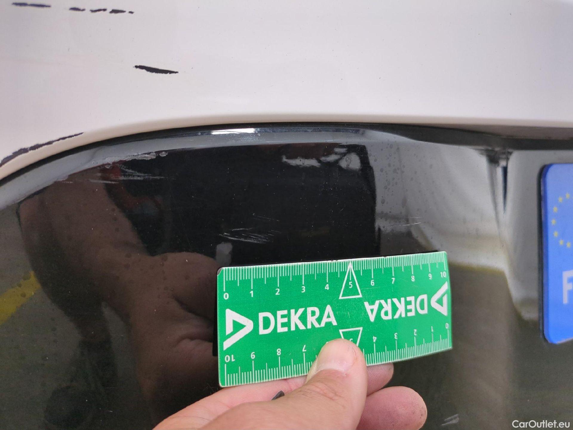  Toyota  Corolla TOYOTA  / 2018 / 5P / Berline Hybride 122h Dynamic Business Beyond Zer #32