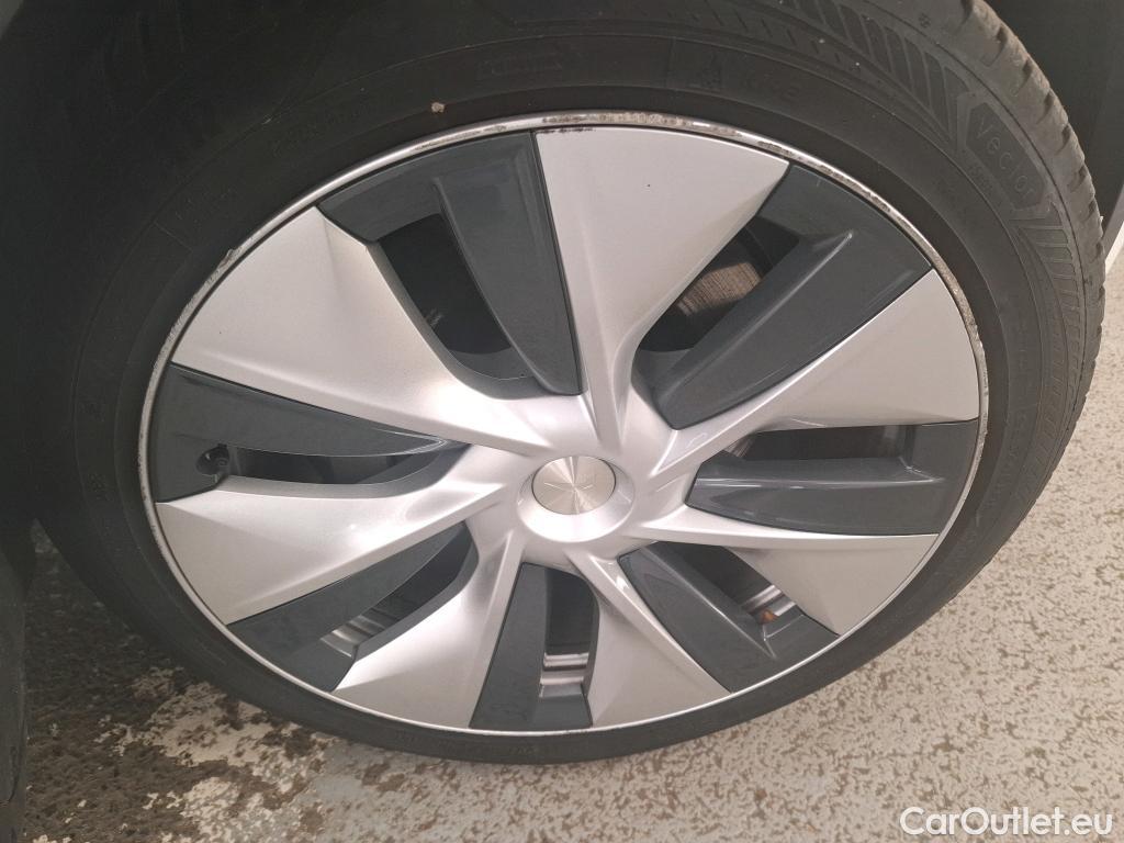  Tesla  Model Y TESLA  / 2020 / 5P / SUV Long Range Dual Motor AWD #16