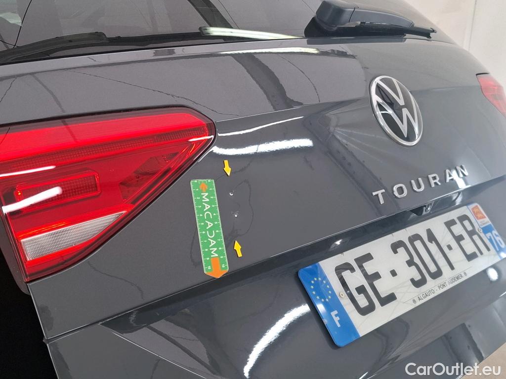  Volkswagen  Touran  Carat BlueMotion Tech 1.5 TSI 150CV BVA7 E6d #3