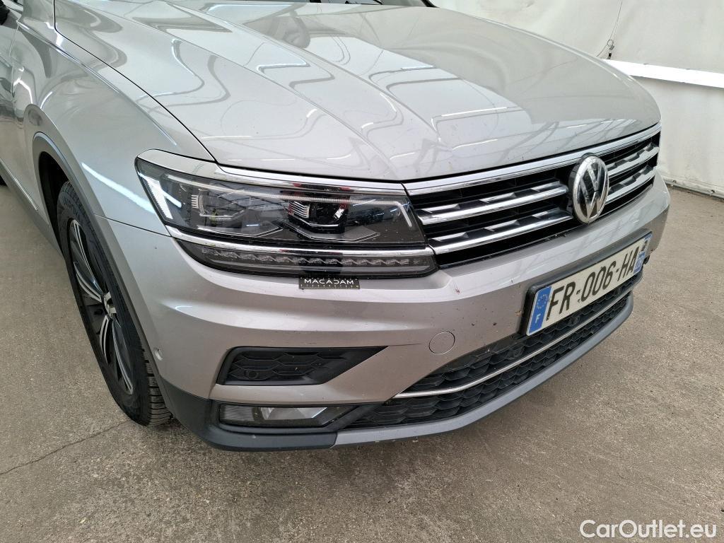  Volkswagen  Tiguan VOLKSWAGEN  / 2016 / 5P / SUV 2.0 TDI 150 DSG7 Carat Exclusive / AFFICHEUR TETE HAUTE HS
 #3