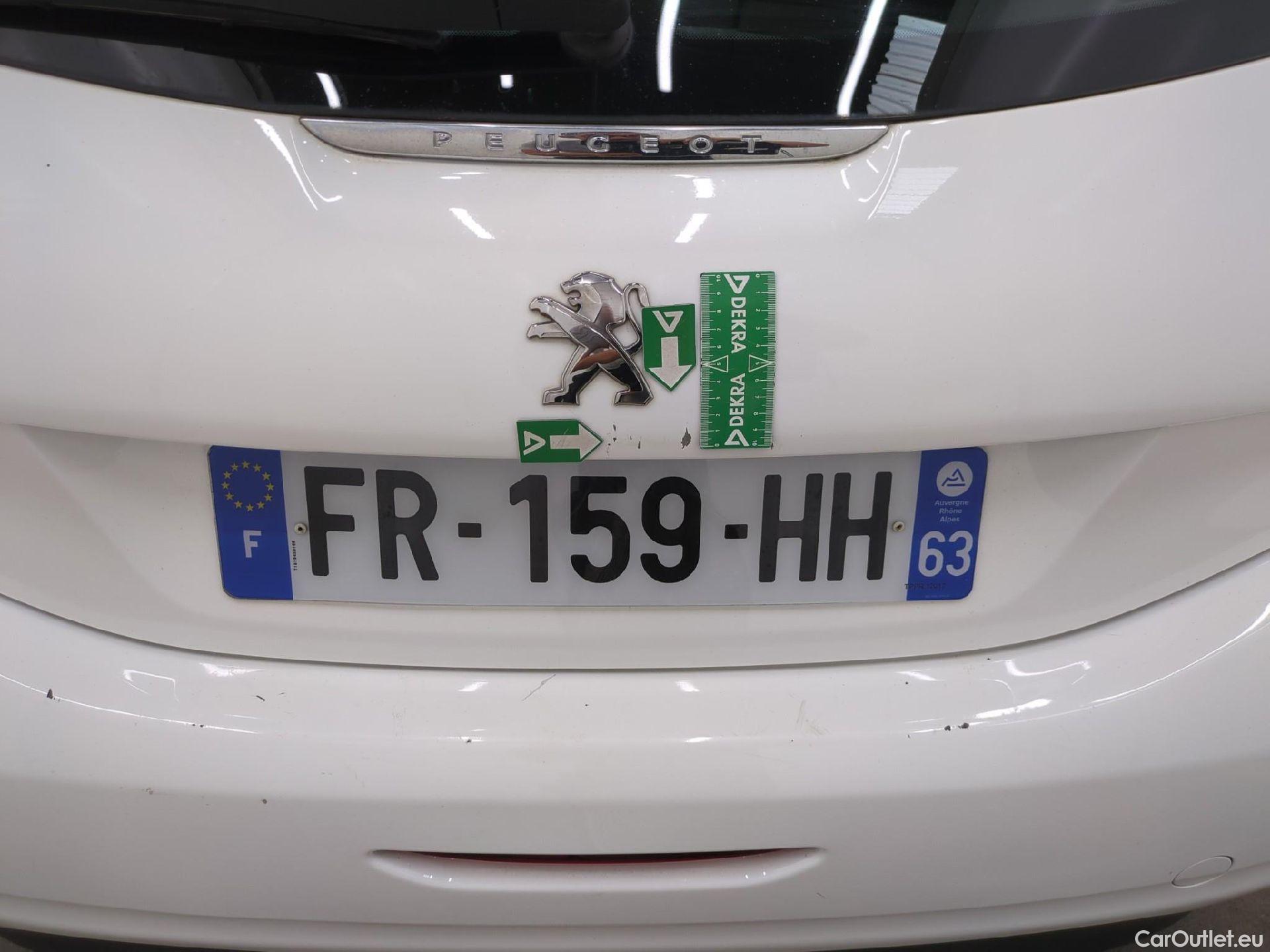  Peugeot  208  Affaire Premium 1.5 HDi 100CV BVM5 E6dT #94