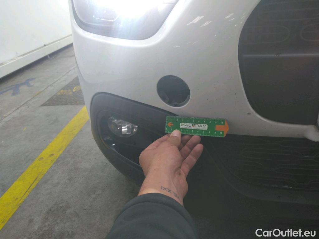  Citroen  C3  Société Feel 1.5 BlueHDI 100CV BVM6 E6d #13