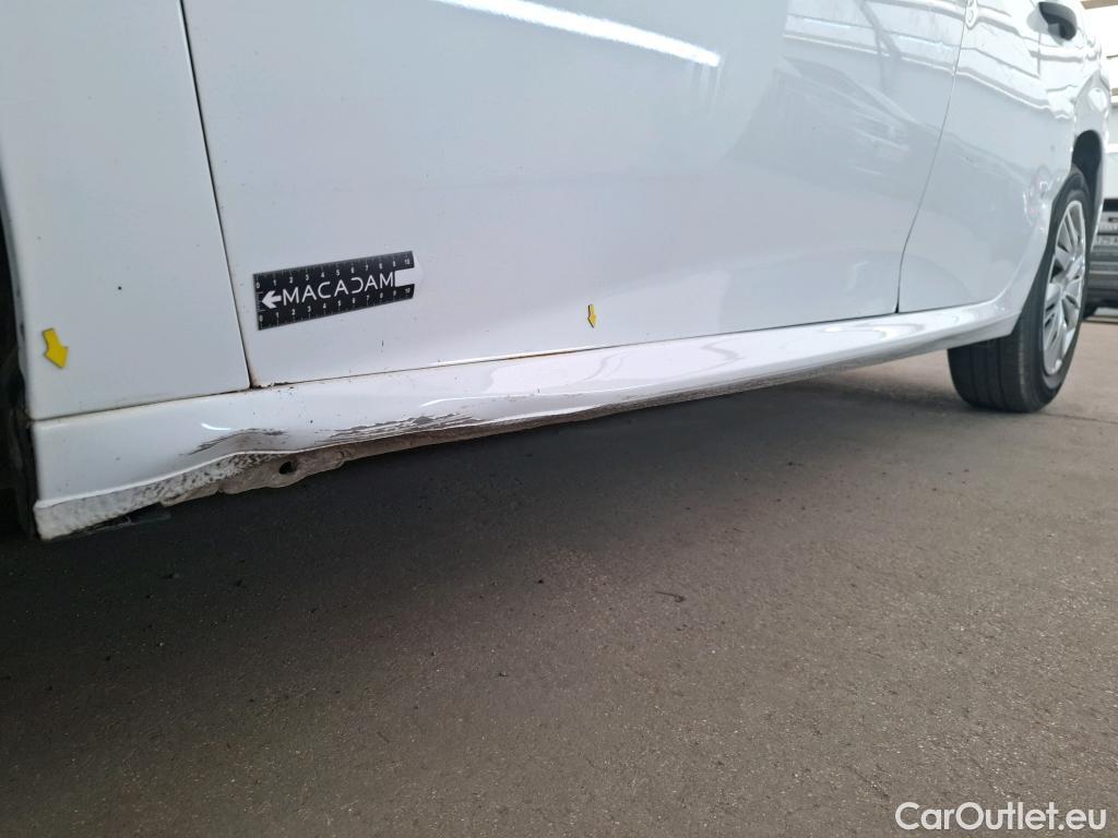 Peugeot  208  Premium 1.5 HDi 100CV BVM6 E6d #1