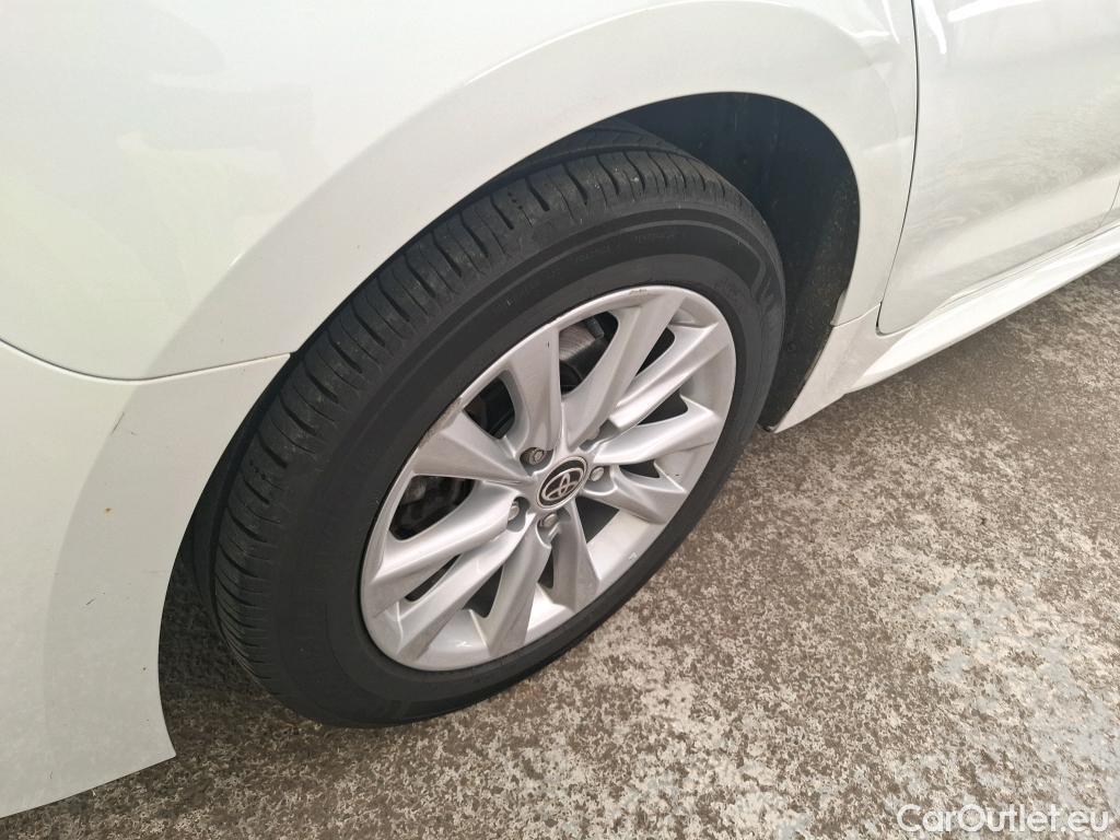  Toyota  Corolla TOYOTA  Touring Sports 2018  5P Break Hybride 122h Dynamic Business Beyond Zer #17