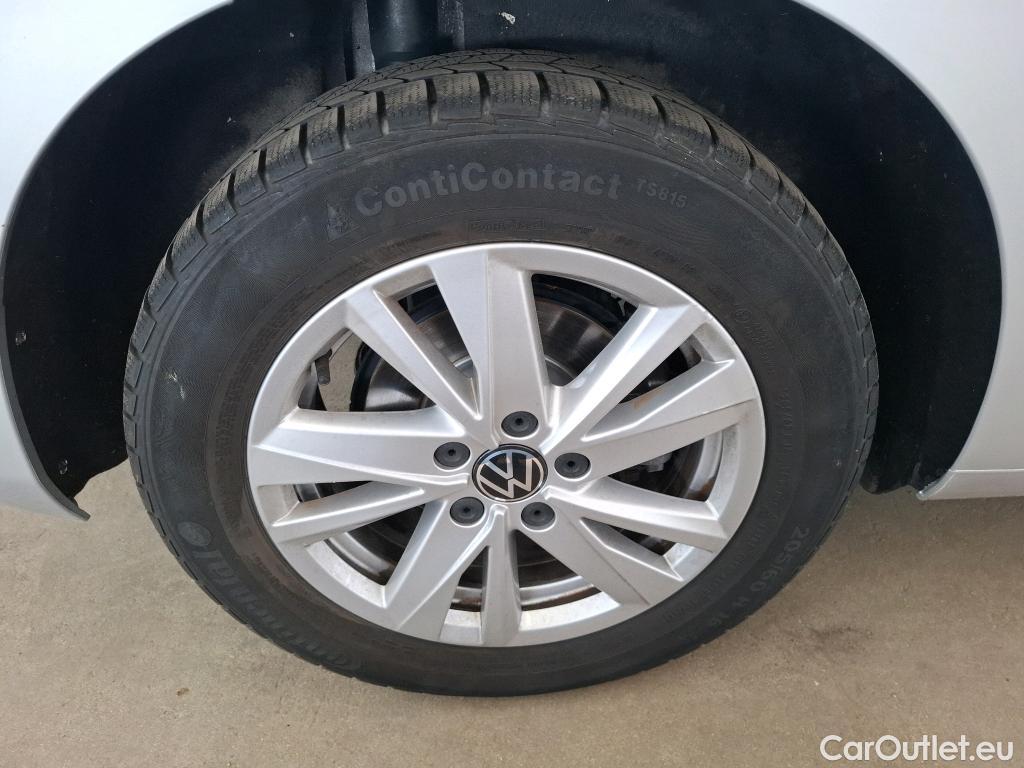  Volkswagen  Touran  Lounge BMT/Start-Stopp 1.5 TSI 150CV BVA7 E6d #35