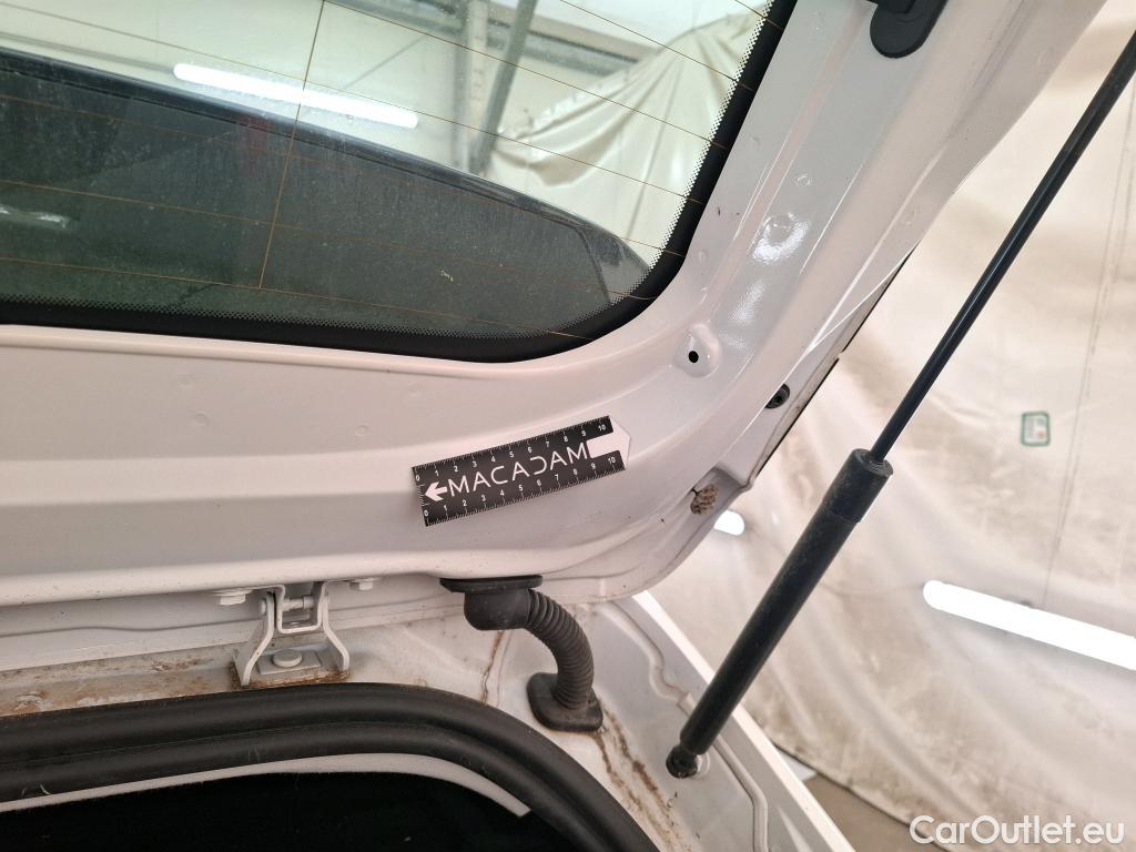  Peugeot  208  Premium 1.5 HDi 100CV BVM6 E6d #84