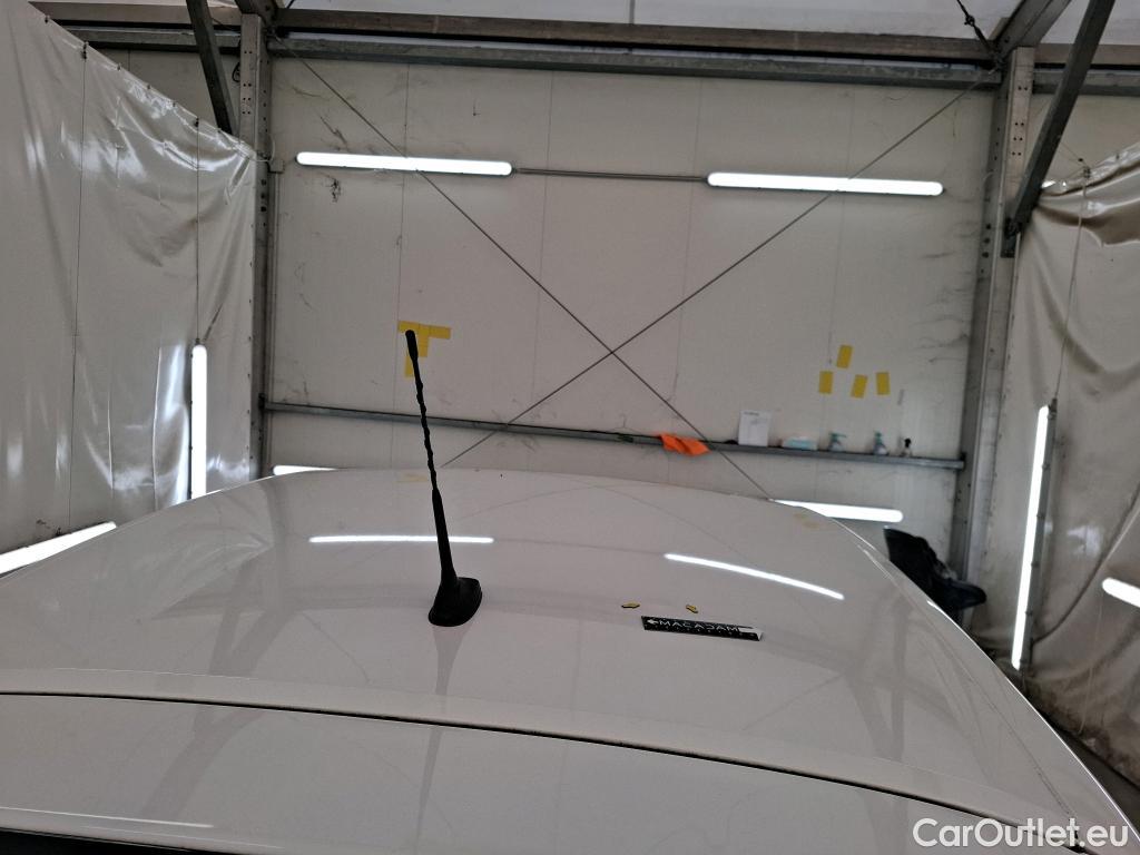  Peugeot  208  Premium 1.5 HDi 100CV BVM6 E6d #58