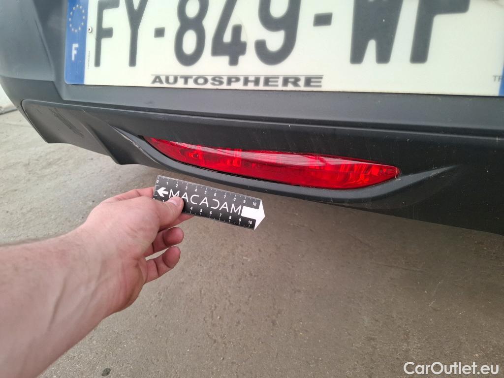  Peugeot  208  Premium 1.5 HDi 100CV BVM6 E6d #50