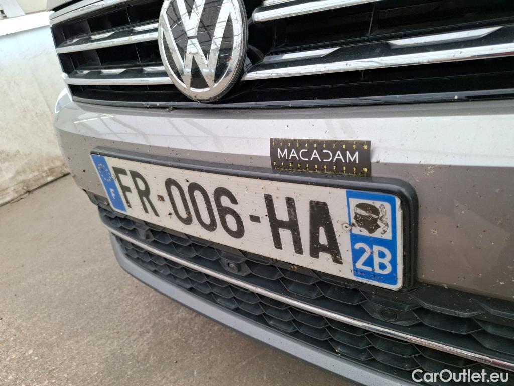  Volkswagen  Tiguan VOLKSWAGEN  / 2016 / 5P / SUV 2.0 TDI 150 DSG7 Carat Exclusive / AFFICHEUR TETE HAUTE HS
 #16