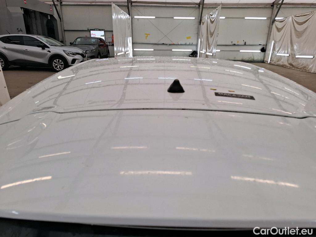  Renault  Clio  IV Air MediaNav 1.5 dCi 75CV BVM5 E6 #8